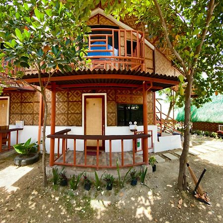 Moalboal Panagsama Beach Topbudz Hostel Моалбоал Екстериор снимка