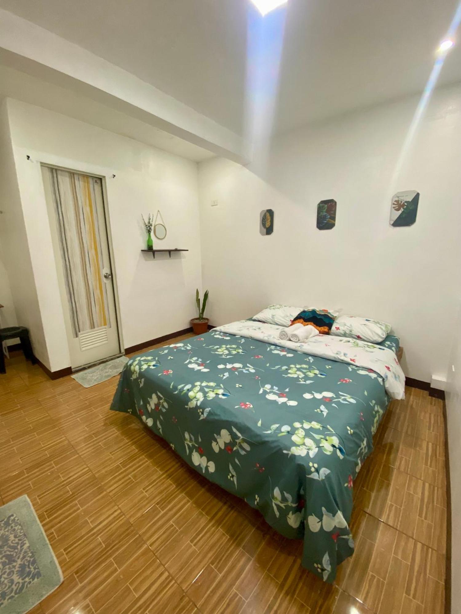 Moalboal Panagsama Beach Topbudz Hostel Моалбоал Екстериор снимка