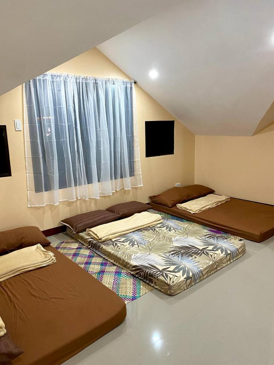 Moalboal Panagsama Beach Topbudz Hostel Моалбоал Екстериор снимка