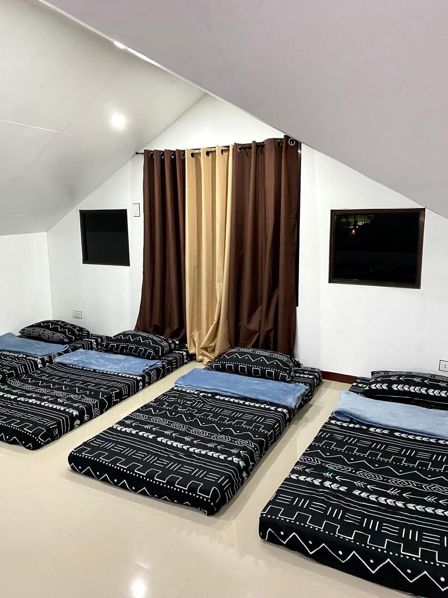 Moalboal Panagsama Beach Topbudz Hostel Моалбоал Екстериор снимка